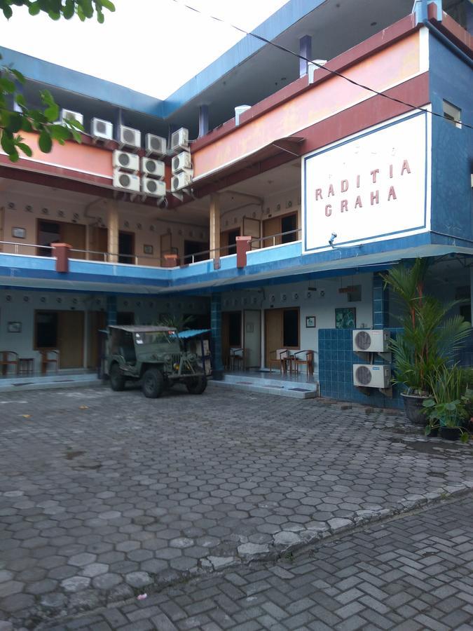 RedDoorz Syariah At Jalan Menteri Supeno Hotel Yogyakarta Luaran gambar